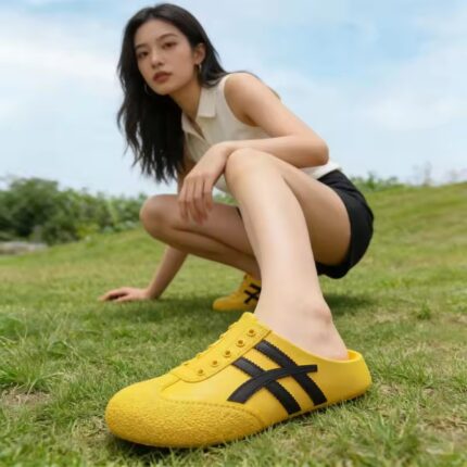 Women’s Soft Sole Mules & Clogs – Lightweight, Comfortable & Everyday Essential